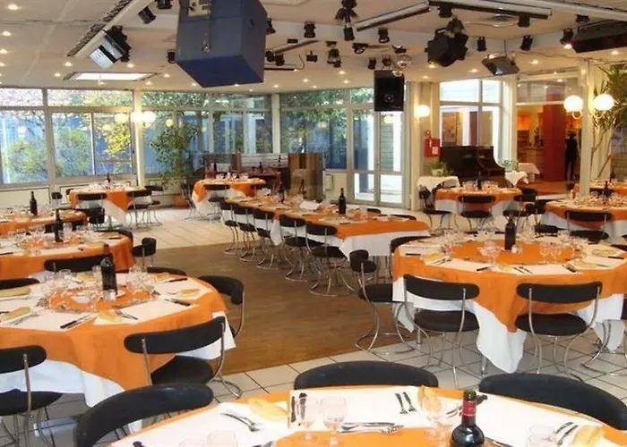 Cis Maurice Ravel Hotel 2*