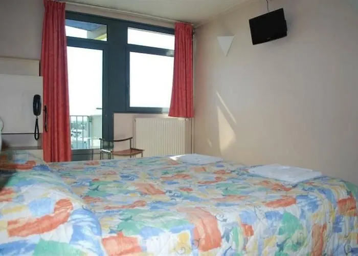 Cis Maurice Ravel Hotel 2*