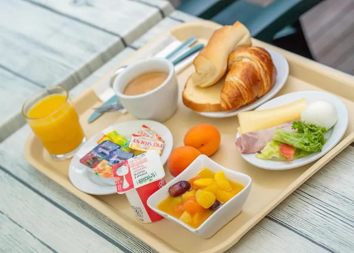 Cis Maurice Ravel Hotel 2*